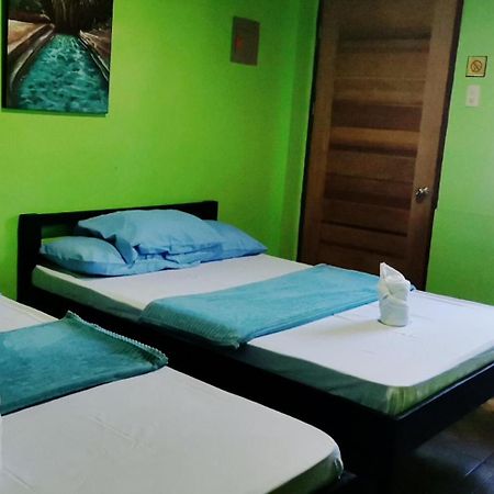 In-N-Out Hostel Siquijor Exterior foto